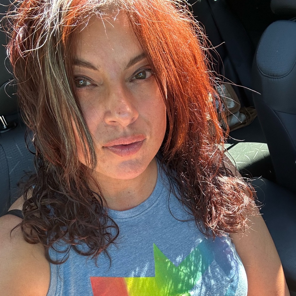 Meet your Posher, Laurie